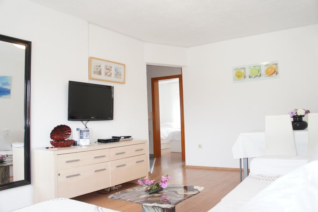 Apartments Zara Cameră foto